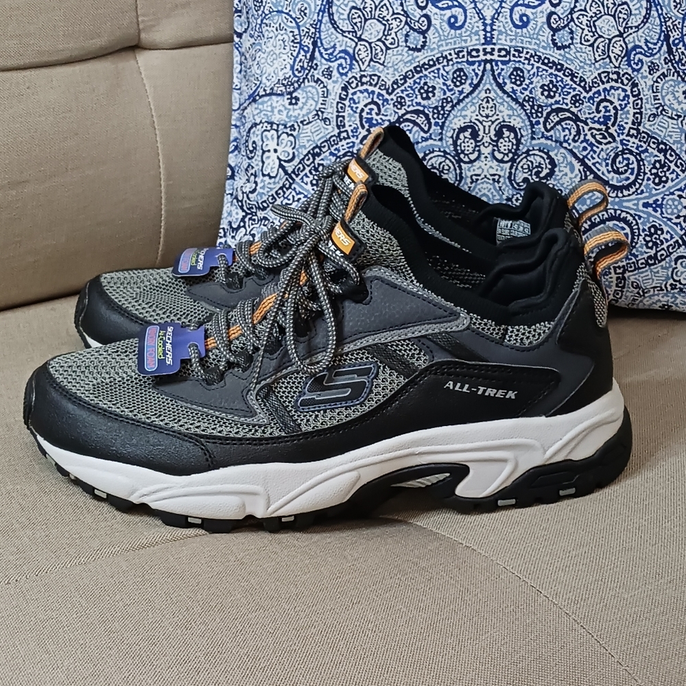Skechers Stamina Berendo Sport sneakers gray black NWOT